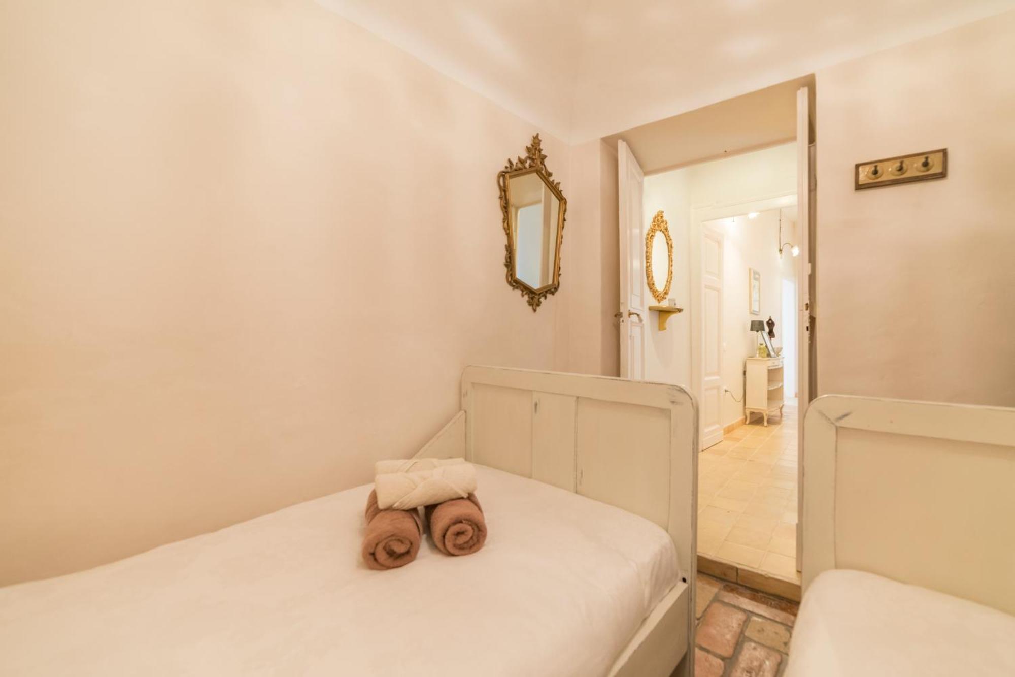 Charmante Vakantiewoning 'Casa Di Tonno' Лорето-Апрутино Экстерьер фото